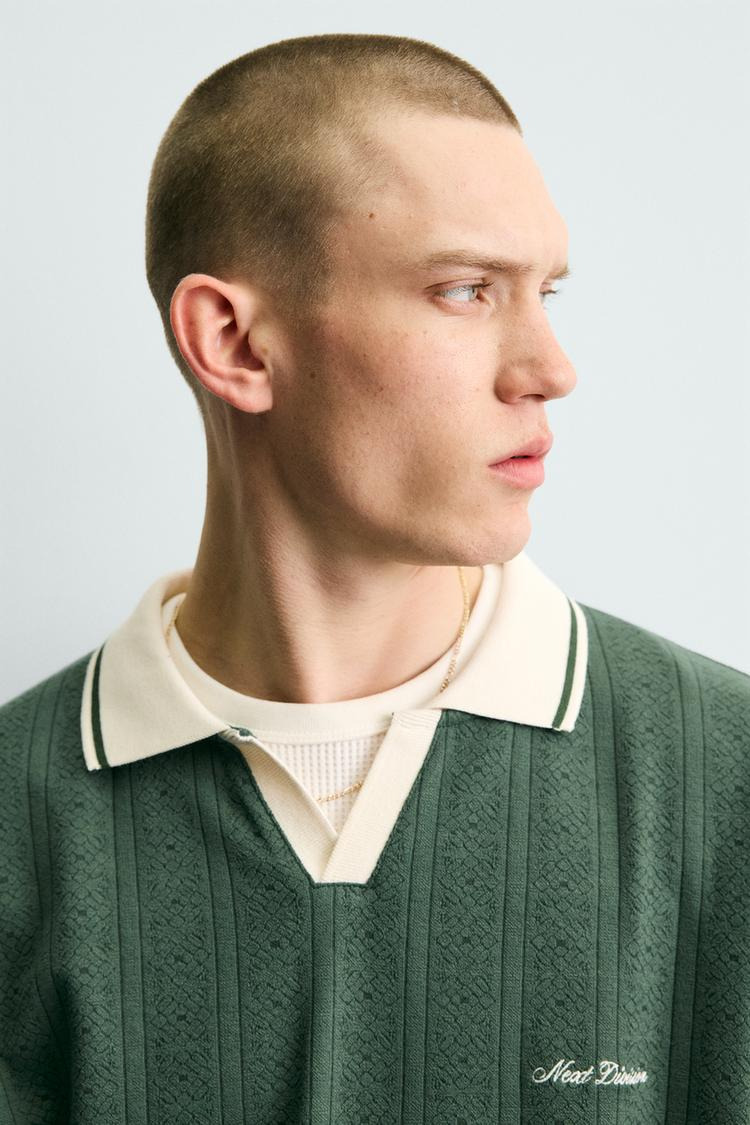 EMBROIDERED VERTICAL JACQUARD POLO SHIRT